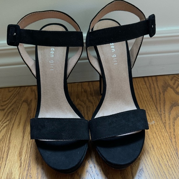 NEW Madden Girl 5.5” Strappy Heels - Picture 2 of 8